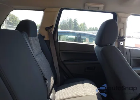 2008 Jeep Grand Cherokee Laredo from USA, damaged, VIN 1J8GR48K28C124243